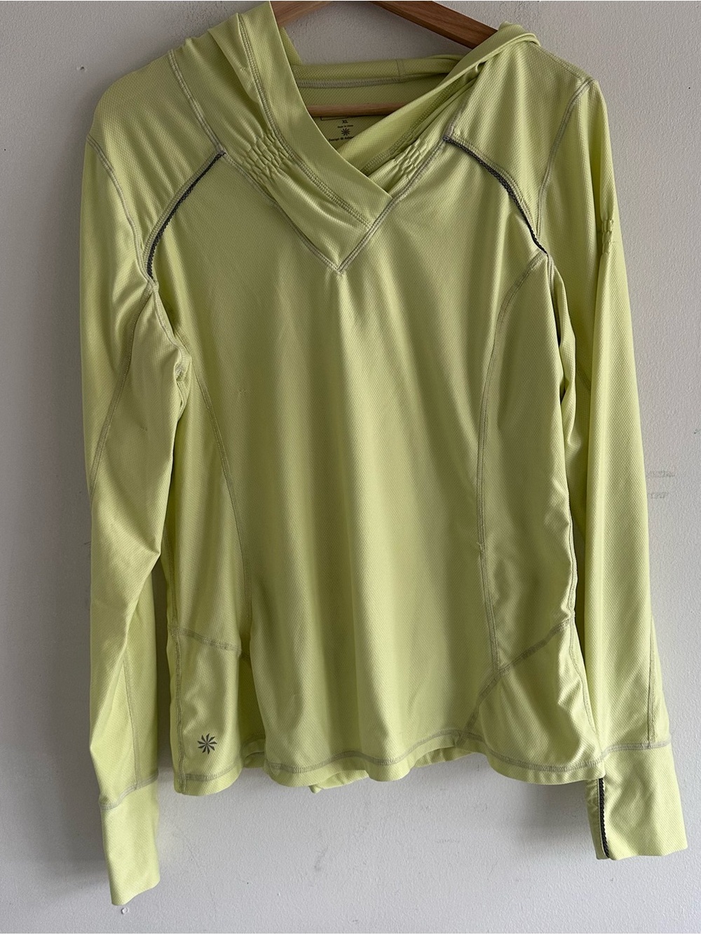 Athleta Pale Green Performance Top